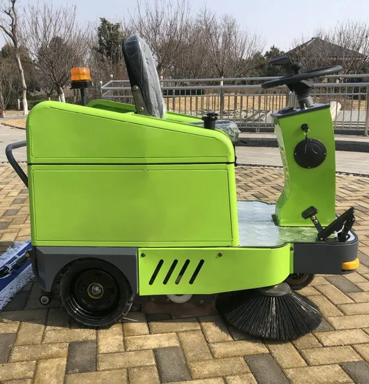 Outdoor Floor Sweeper Ride-on Road Street Floor Cleaning Machine